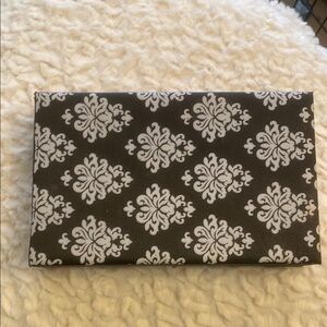 Vintage earrings box Avon
